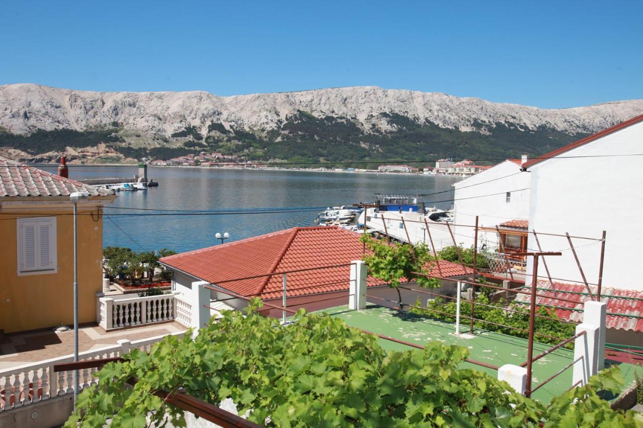 Apartment Mario With Terrace And Sea View Baška Eksteriør bilde