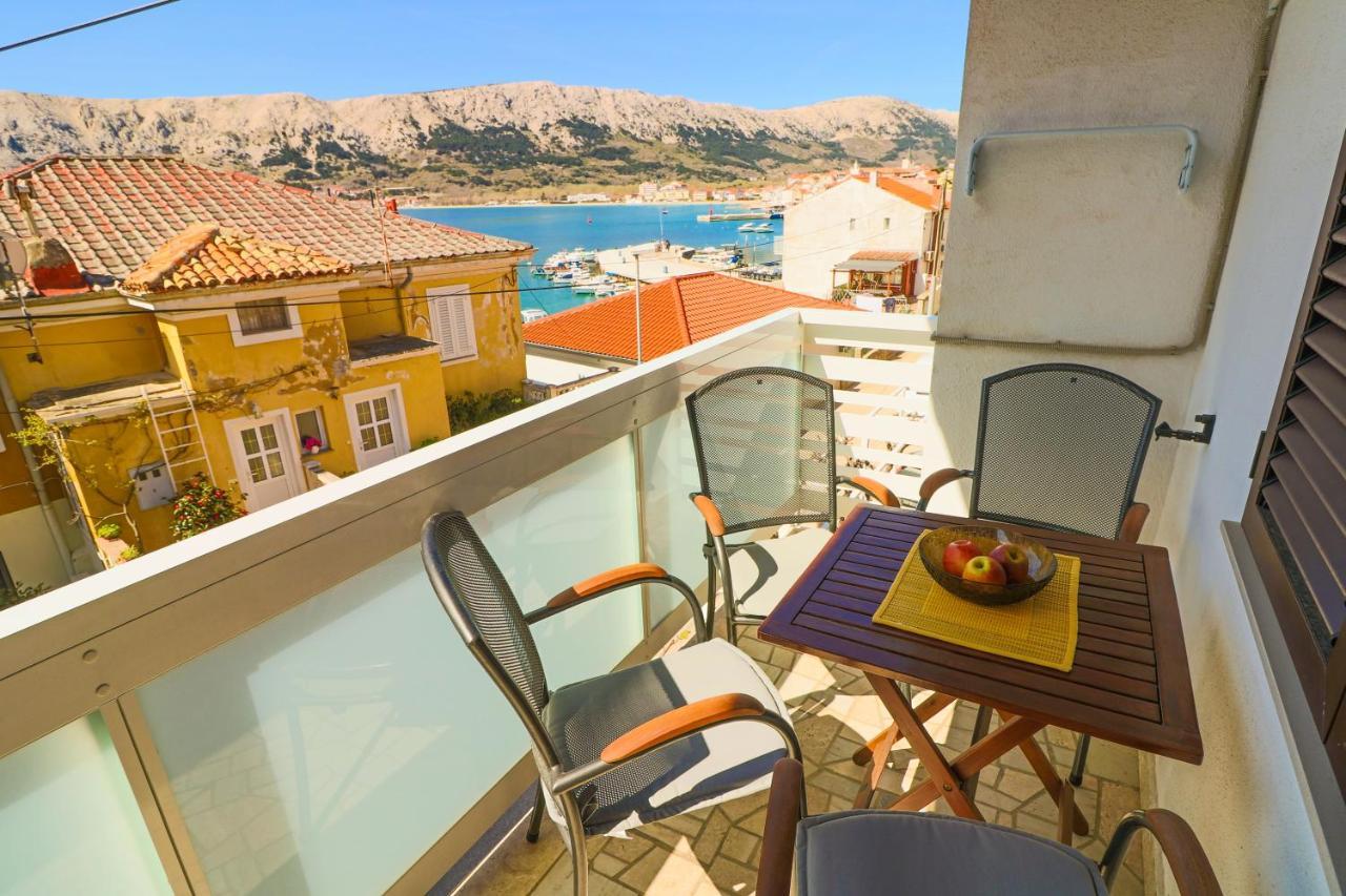Apartment Mario With Terrace And Sea View Baška Eksteriør bilde